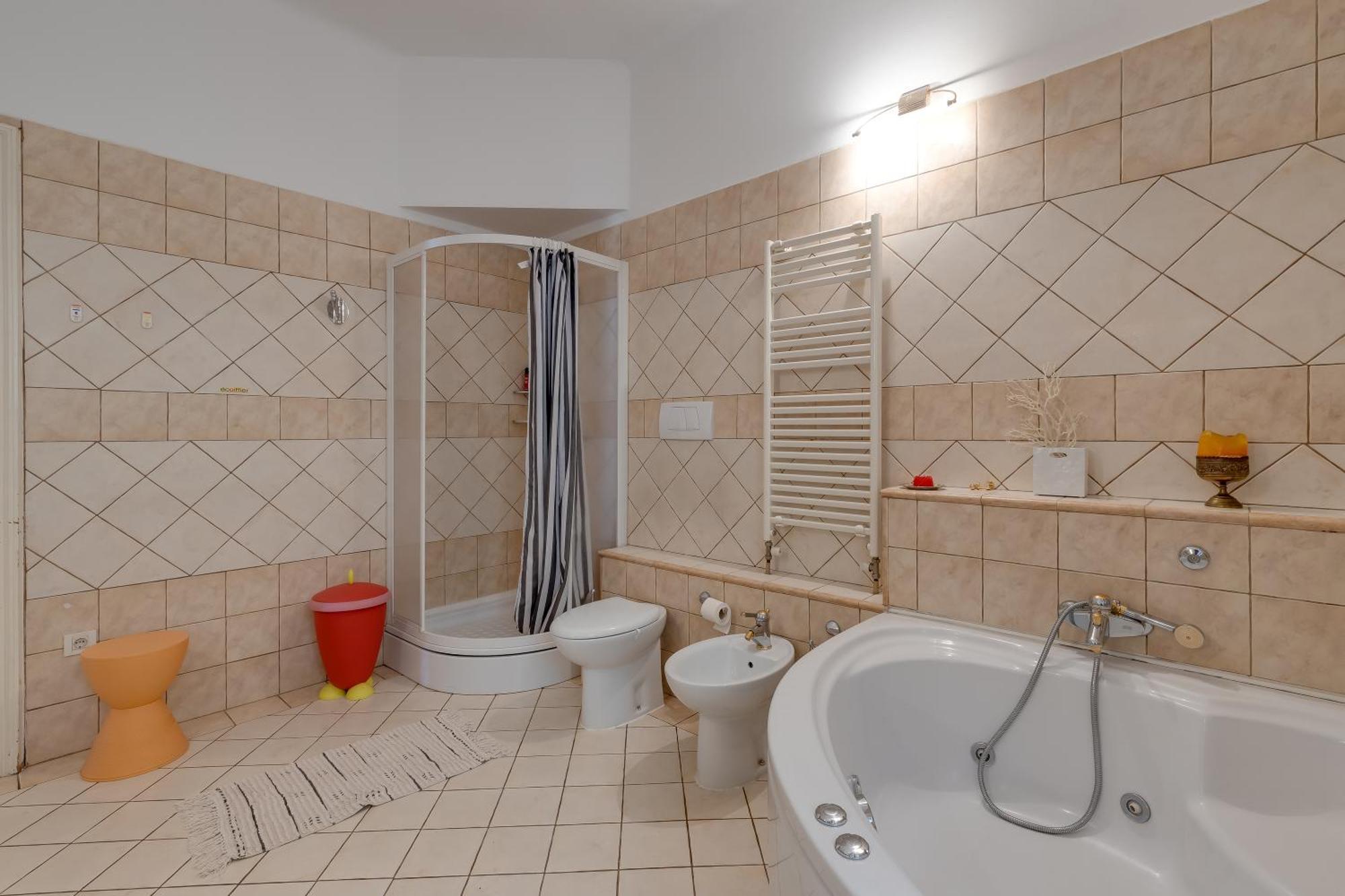 City Apartment With Garden - Happy Rentals Fiume Esterno foto