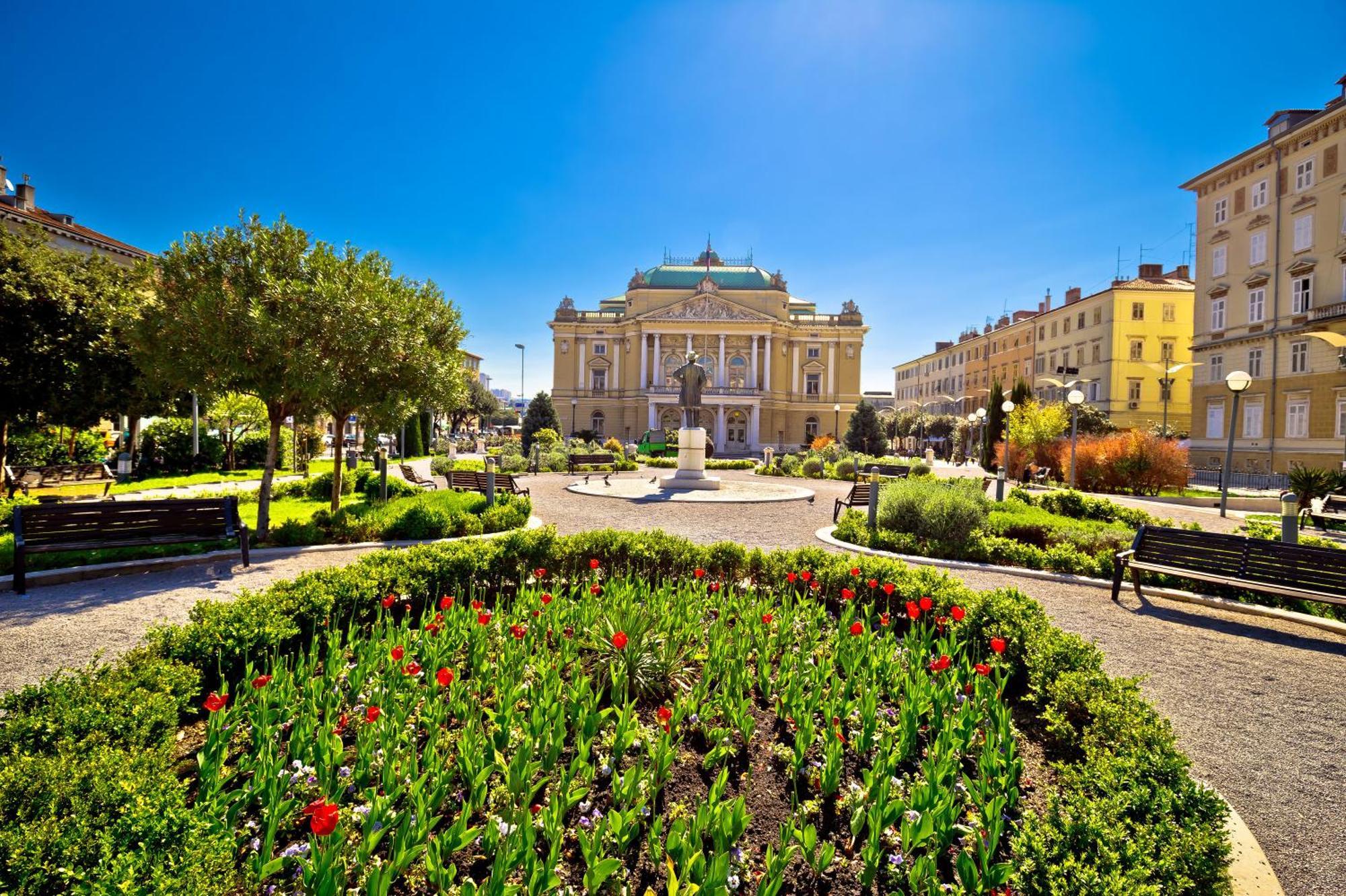 City Apartment With Garden - Happy Rentals Fiume Esterno foto